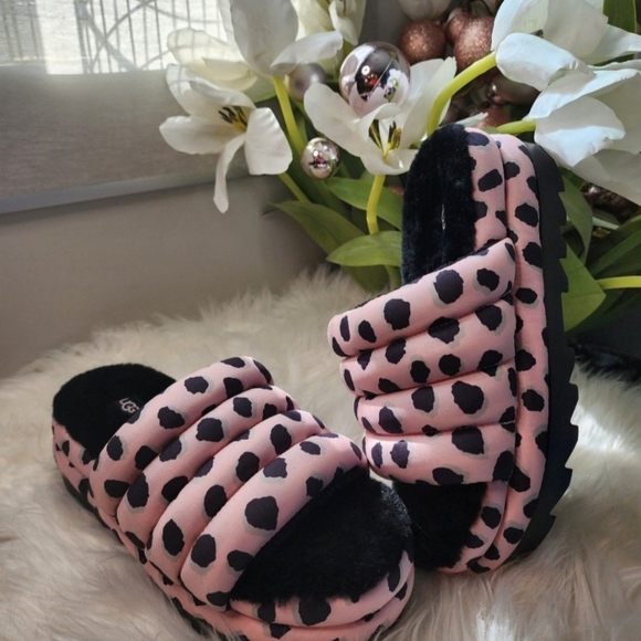 UGG Womens Maxi Slide Cheetah Print Pink Scallop size8 new - Picture 3 of 10